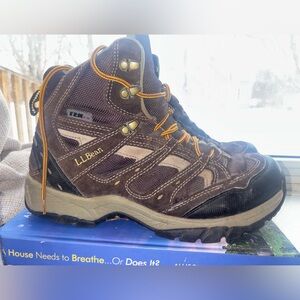 L.L.Bean Trail Model Hiker II boots men’s size 9